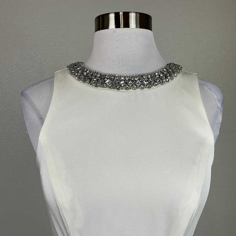 Mac Duggal 49093 White Evening Gown Beaded Neck Sleeveless Mermaid Dress Size 0 - Picture 8 of 13